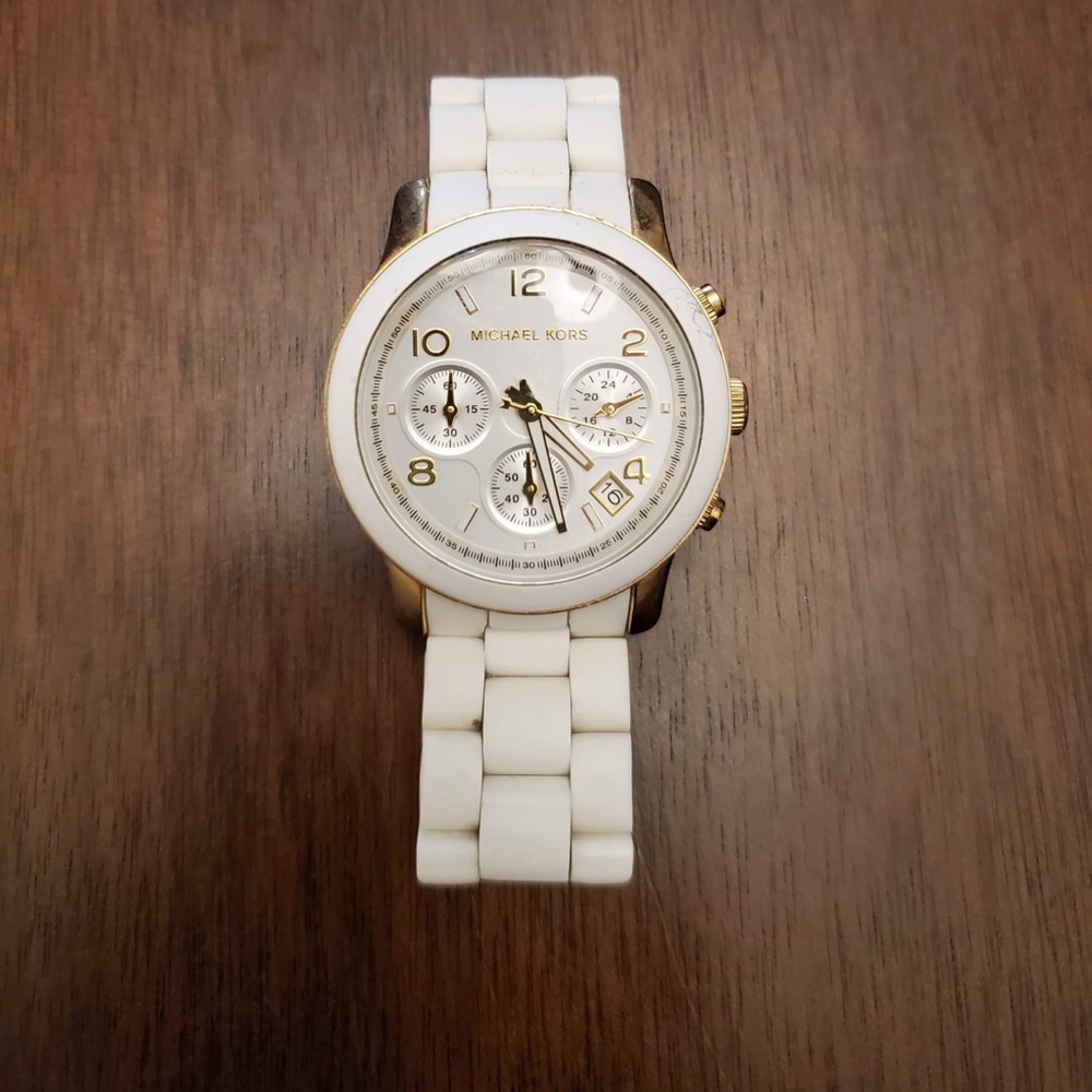 Michael Kors white/gold